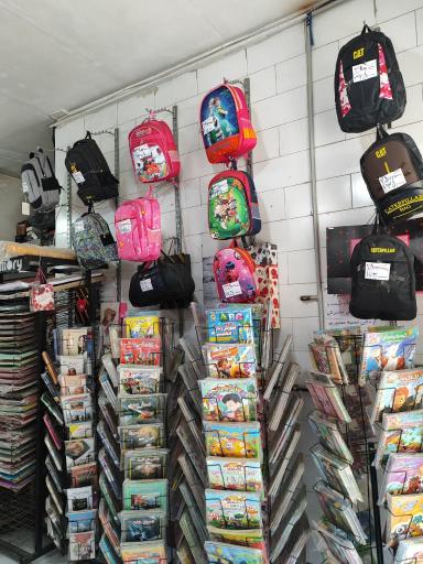 عکس کتاب و نوشت افزار علیرضا