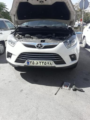 عکس فایبرگلاس ناصر و رادیاتورسازی جعفر