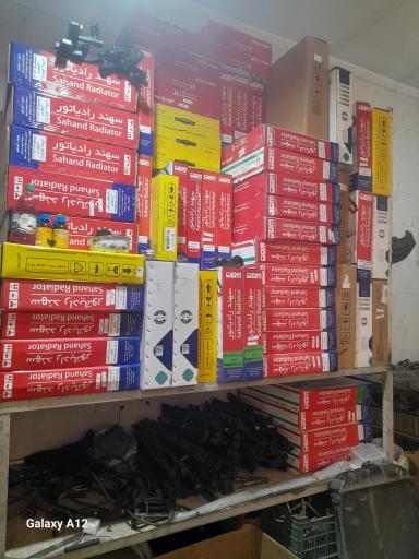 عکس فایبرگلاس ناصر و رادیاتورسازی جعفر