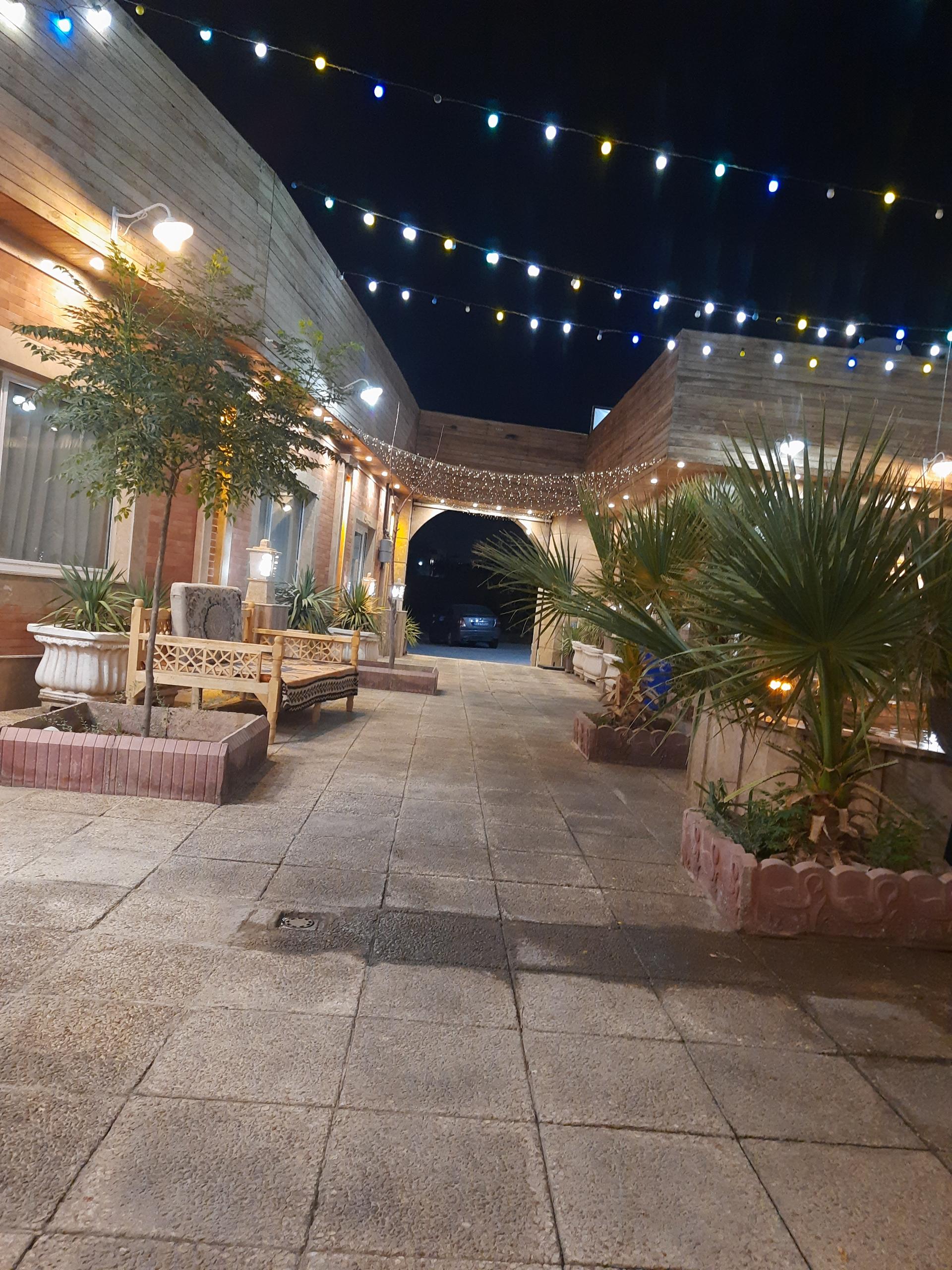 عکس کافه رستوران سنتی گندم 