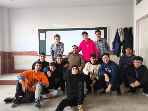 عکس دبیرستان سرداران شهید