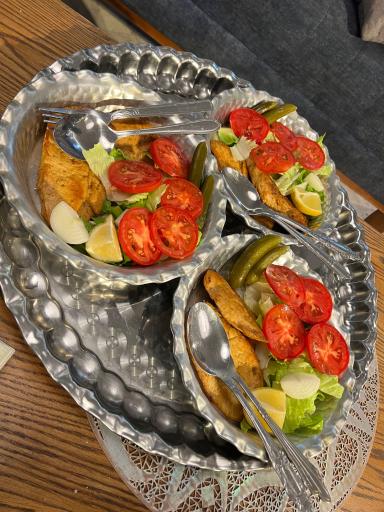 عکس کافی شاپ و صبحانه نارون