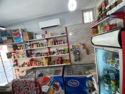 عکس سوپر مارکت یاران