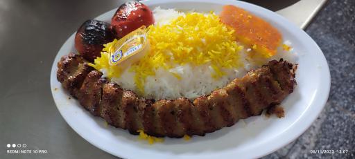 عکس تهیه غذای آفرینش 