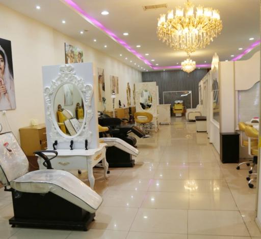 عکس سالن زیبایی صورتک