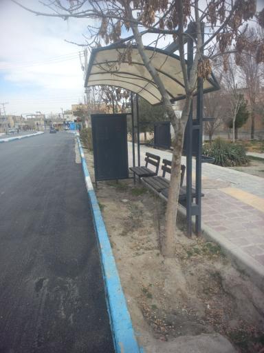 عکس ایستگاه اتوبوس شقایق