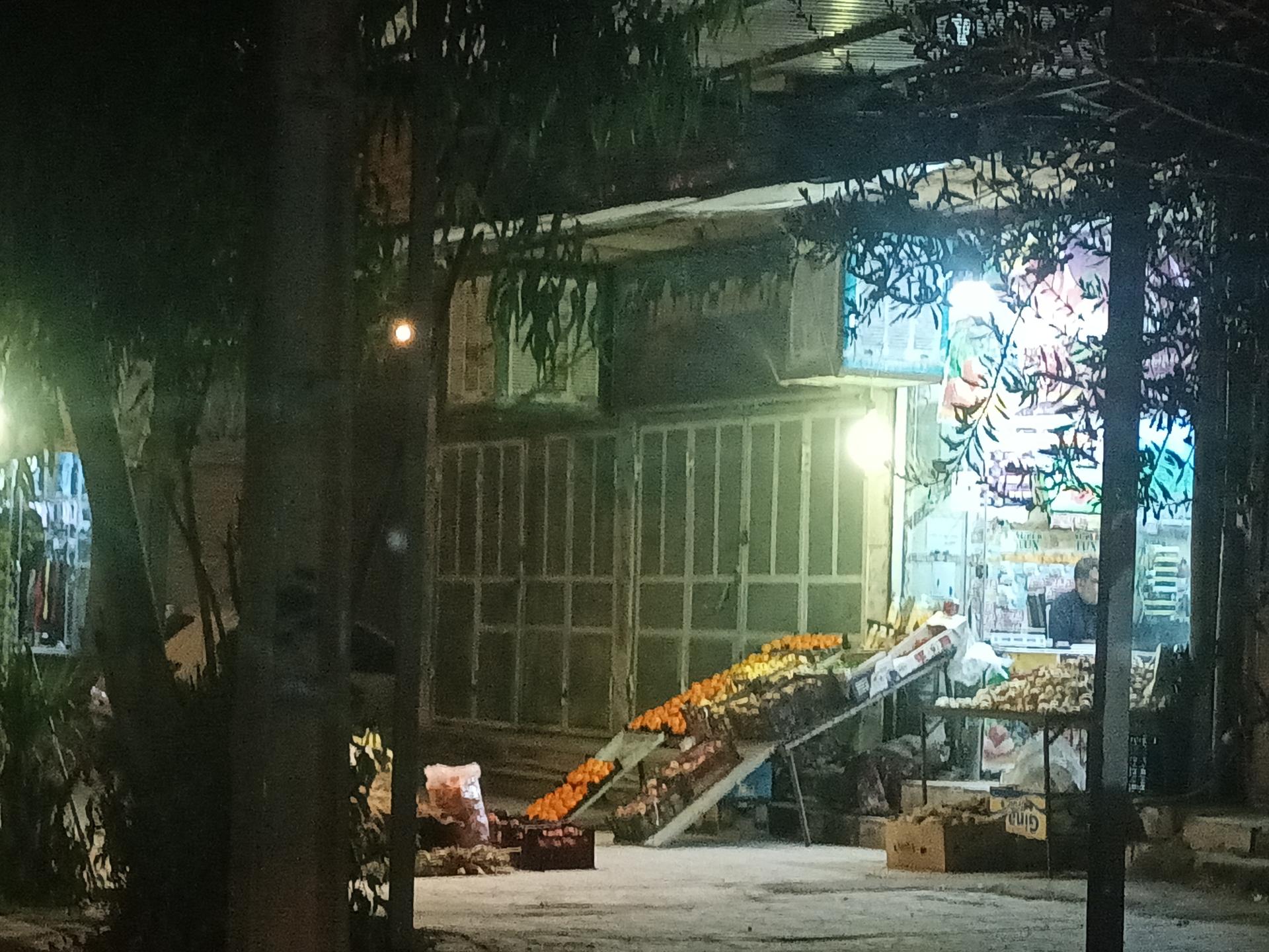 عکس میوه فروشی 