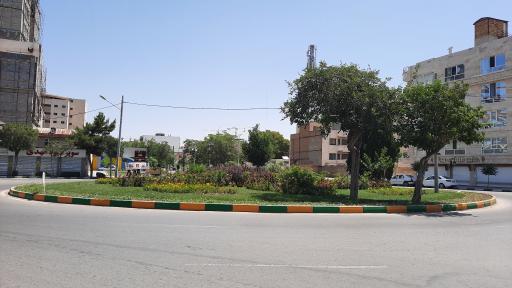 عکس میدان پویا