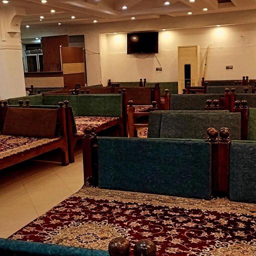 عکس  رستوران و سفره خانه سنتی پدیده