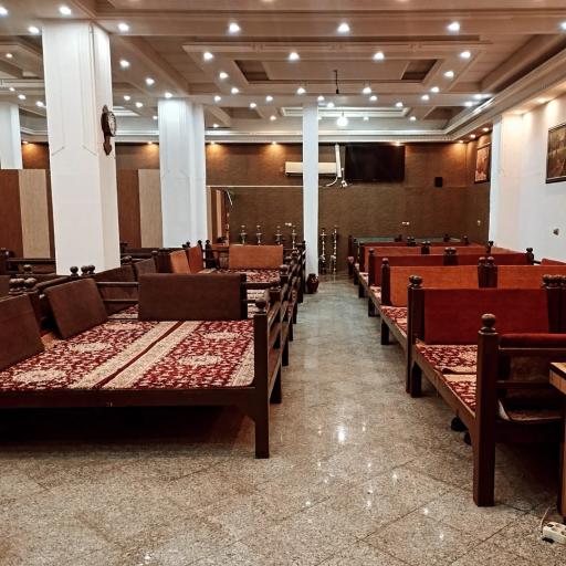 عکس  رستوران و سفره خانه سنتی پدیده