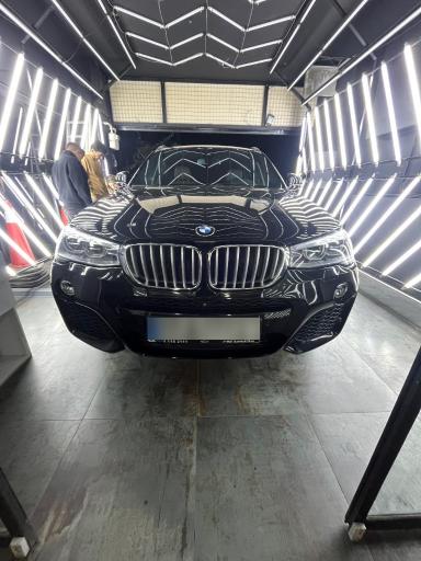 عکس کارشناسی و تشخیص رنگ عباسپور شعبه ۲