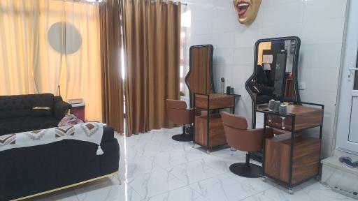 عکس سالن زیبایی گیسو
