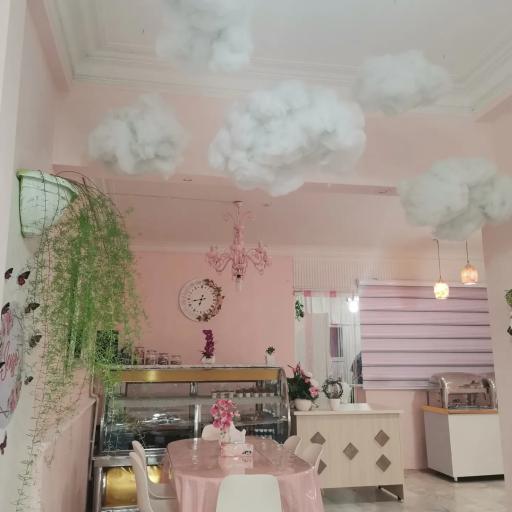 عکس کافه حس خوب