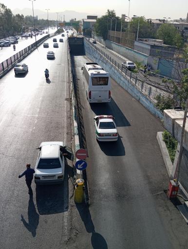 عکس ورودی اتوبوس بین شهری ترمینال جنوب 