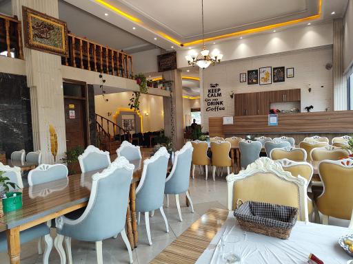 عکس کافه رستوران کاردیچال (قدس سابق)