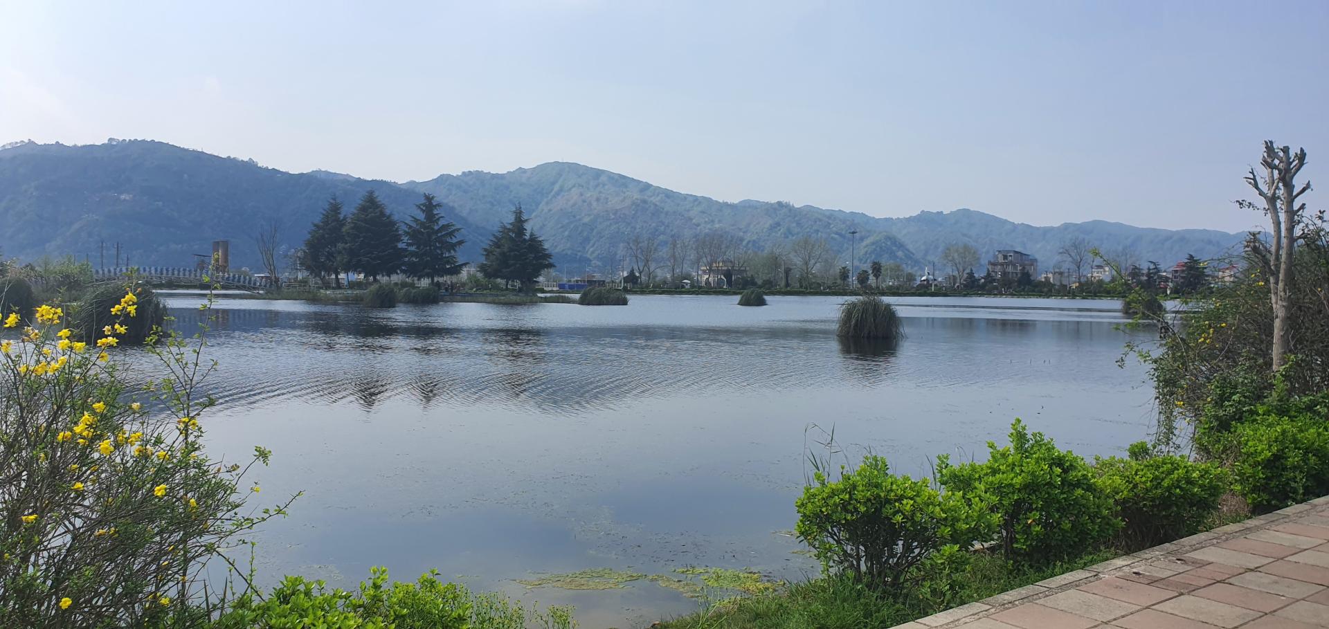 عکس پارک شهر لنگرود