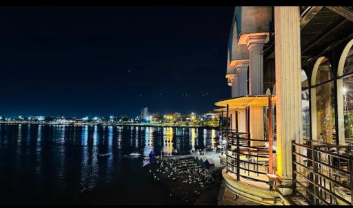 عکس رستوران ریف