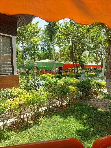 عکس رستوران هویزه