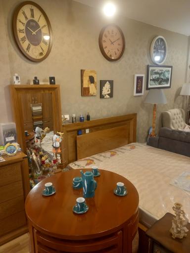 عکس فروشگاه مبلمان بالسا دکور