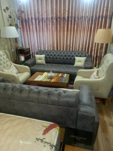 عکس فروشگاه مبلمان بالسا دکور