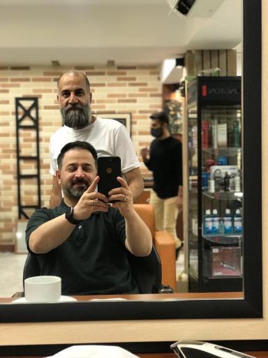 عکس آرایشگاه مردانه موتک