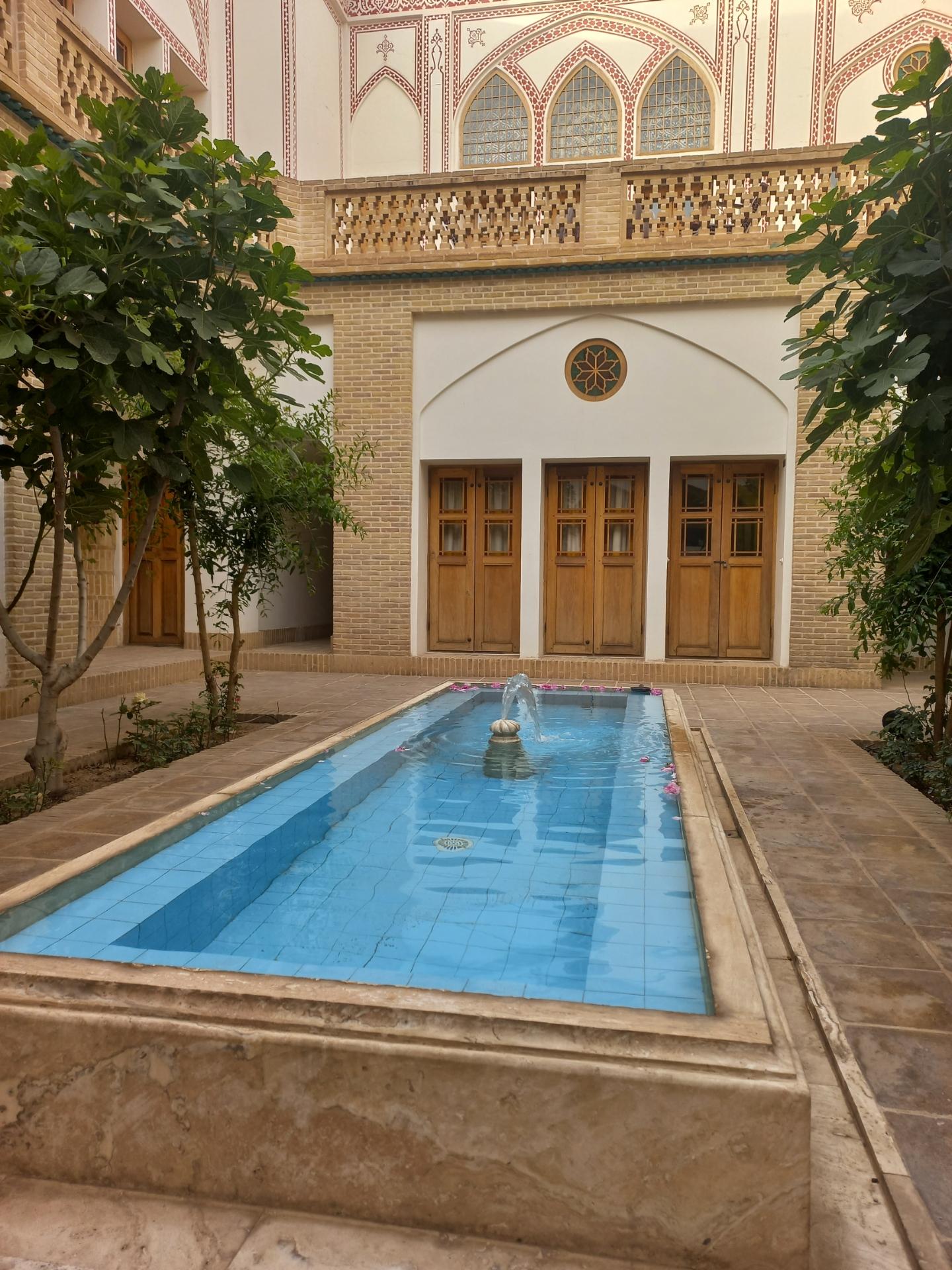 عکس اقامتگاه سرای عرفانی