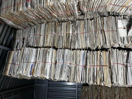 عکس اطلس کاغذ