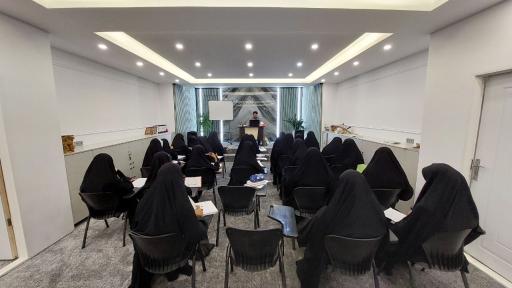 عکس موسسه قرآنی مشکات