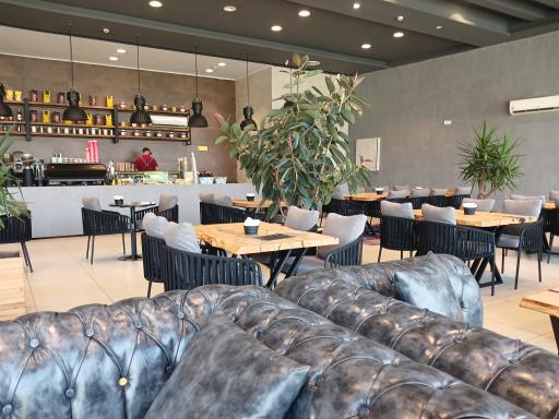 عکس مجتمع خدمات رفاهی لوتوس