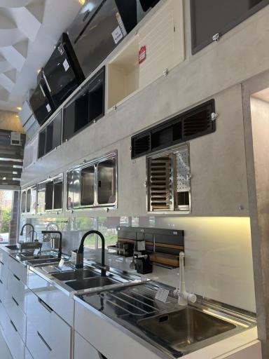 عکس تجهیزات خانه و آشپزخانه خباز