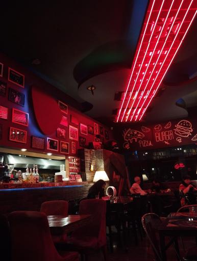 عکس کافه راک