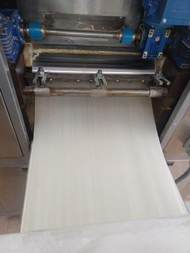 عکس کارگاه تولید باقلوا گونش