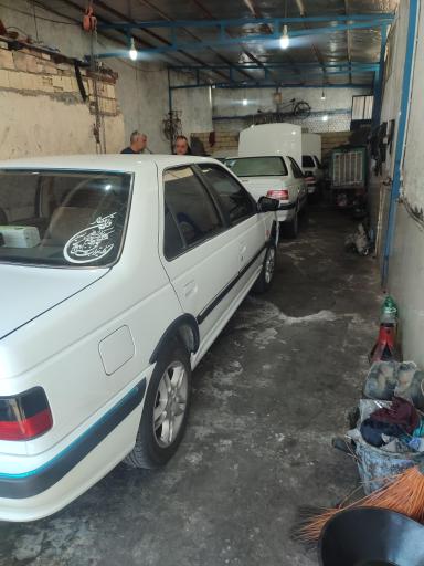 عکس تعمیرگاه خودروی امیر