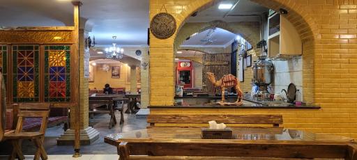 عکس رستوران سنتی هزار دستان