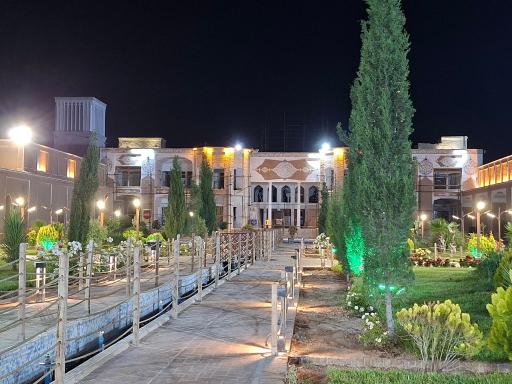 عکس باغ رستوران موسی خانی 