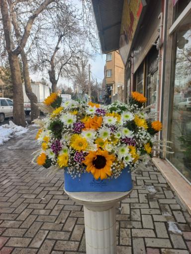 عکس گل فروشی گلزار طلا