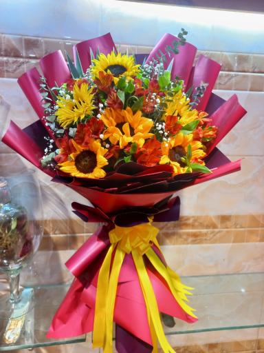 عکس گل فروشی گلزار طلا