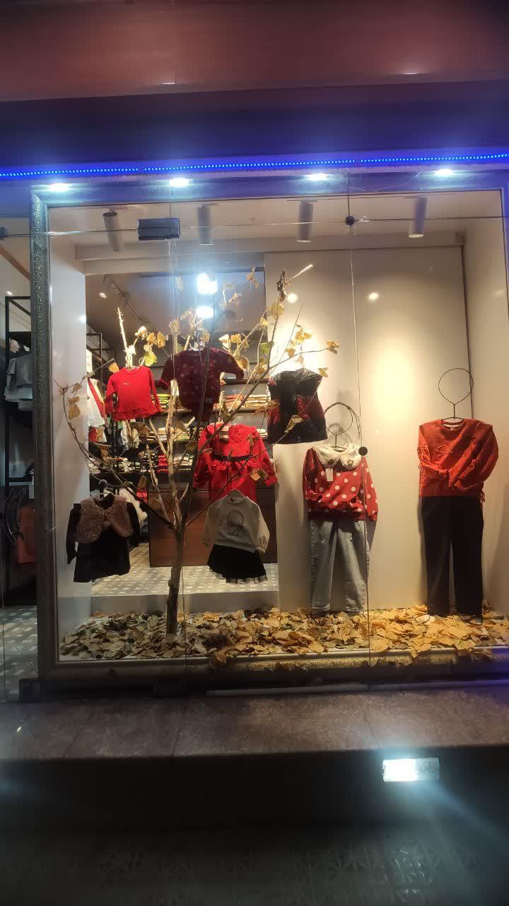 عکس  فروشگاه پوشاک کودک و نوجوان شیکان 