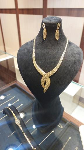 عکس گالری طلا و جواهرات زرنار