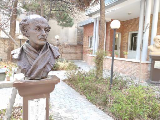 عکس خانه نیما یوشیج (تهران)