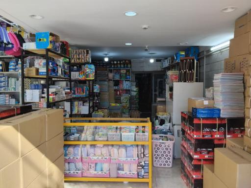 عکس هایپر لوازم تحریر کاراکو