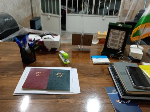عکس دفتر ازدواج و طلاق