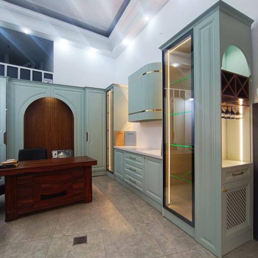 رویال کابینت دکور