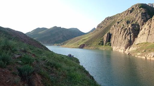 عکس دریاچه سد زاوین