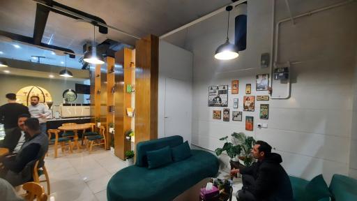 عکس کافه بیکری لموند