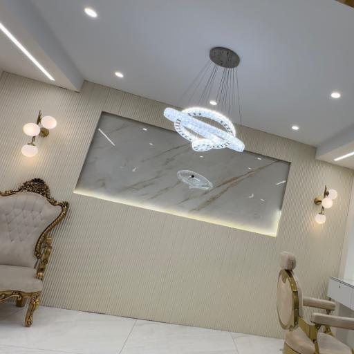 عکس سالن زیبایی عروسان چهره آذین