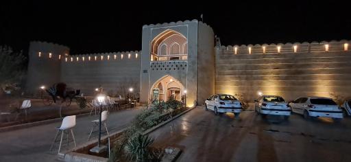عکس هتل قلعه وزیر