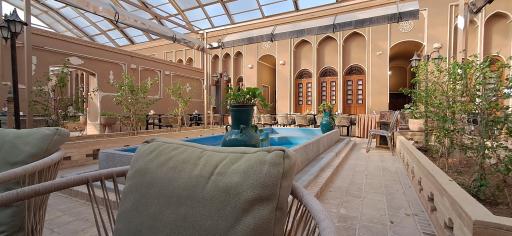 عکس هتل قلعه وزیر