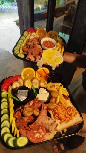 عکس نویان کافه