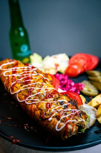 عکس رستوران میزبان